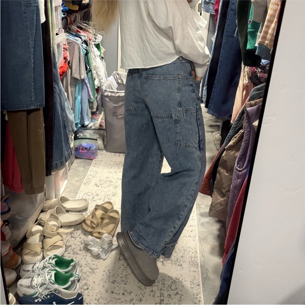 Washed Denim Wide-Leg Jeans - Picture 13 of 13